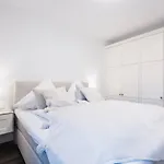 Kranichruf شقة زنغست